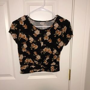 Cute crop top great for warm weather